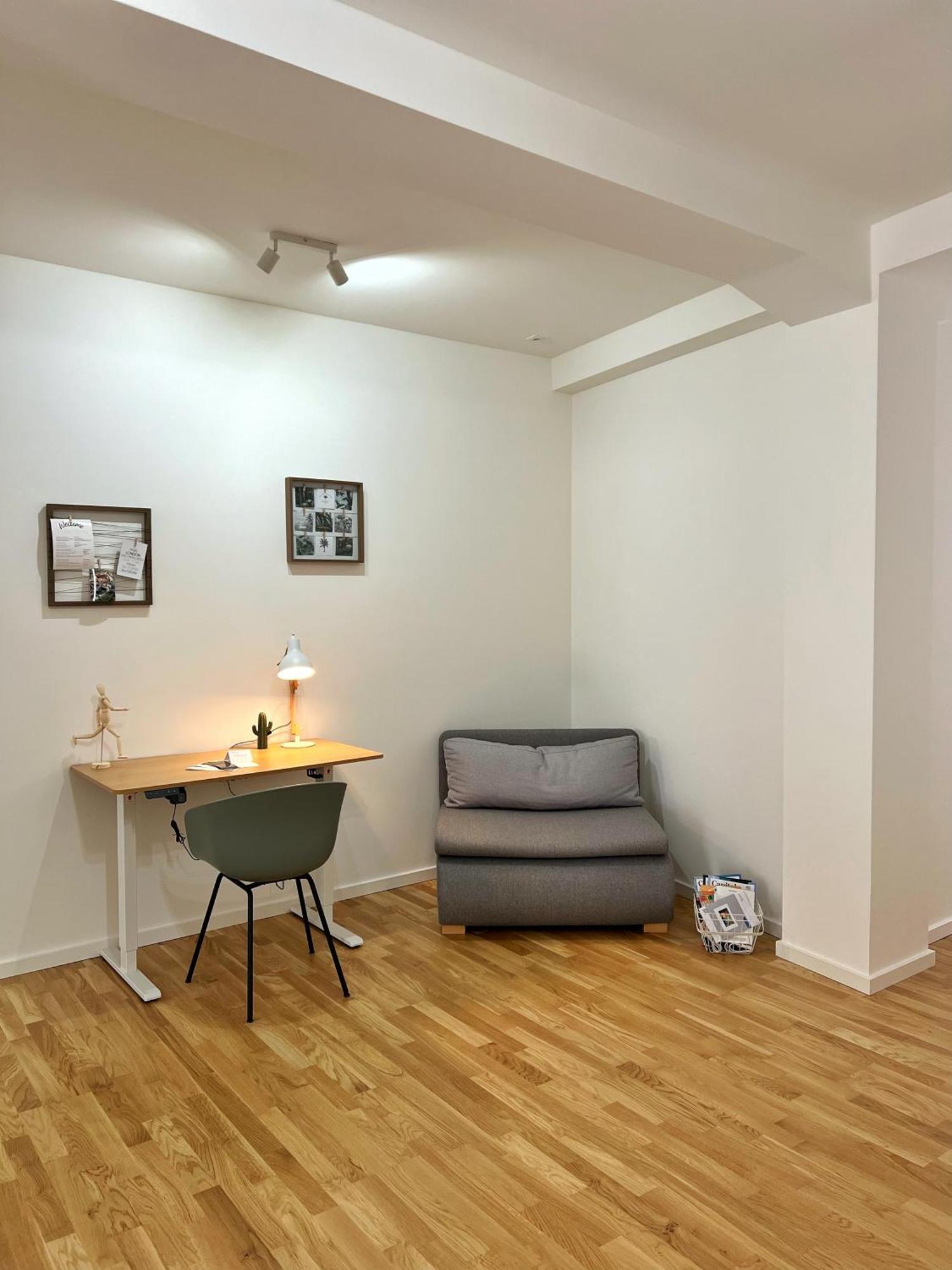 Terrace Apartment *
